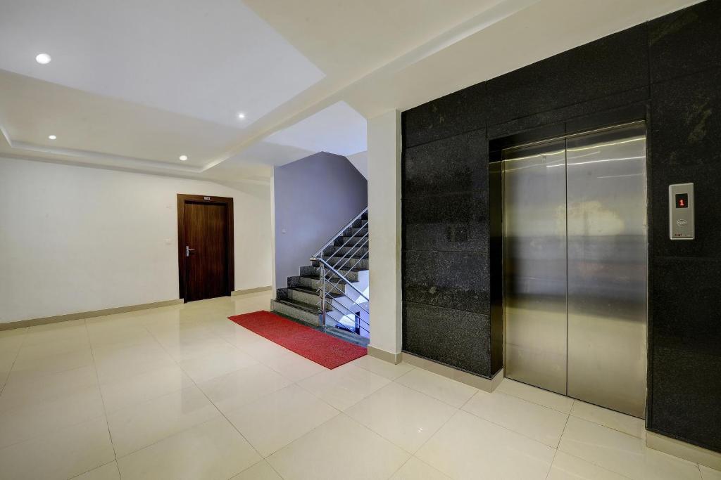 Hotel Samanvi International,Hotel Samanvi International Rsk Complex, Sbg Bridge, Main Road, Nh-234, Belur, Karnataka 573115,3 star