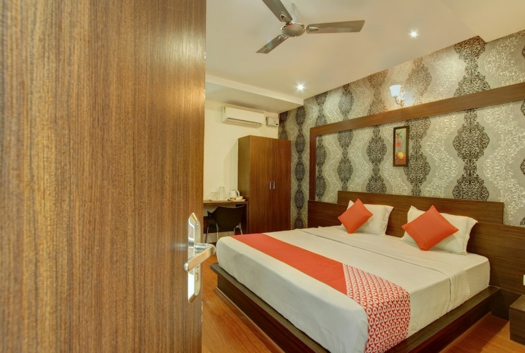 hotel samanvi international