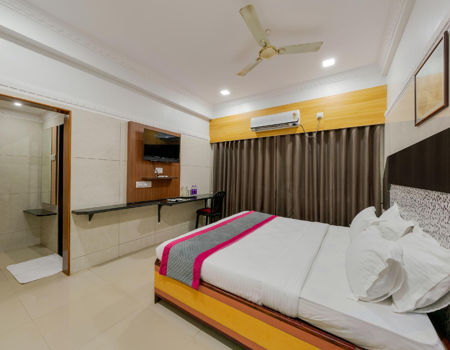 Hotel Vihar Deluxe,Abhyudhya Nagar,3 star