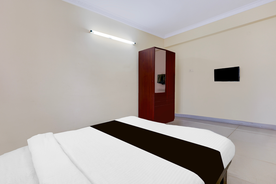 super collection o bhanugudi junction kakinada formerly stay inn luxury