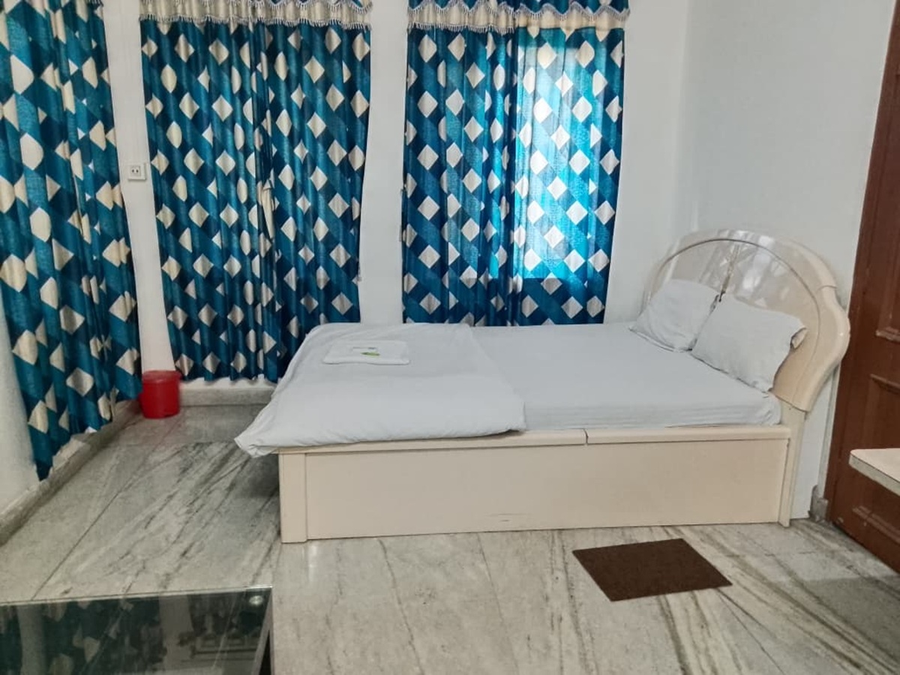 hotel raviz inn