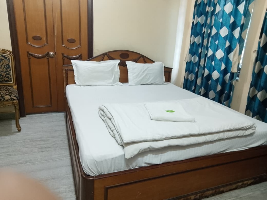 hotel raviz inn