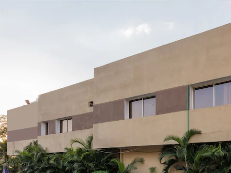 super hotel o raj palace