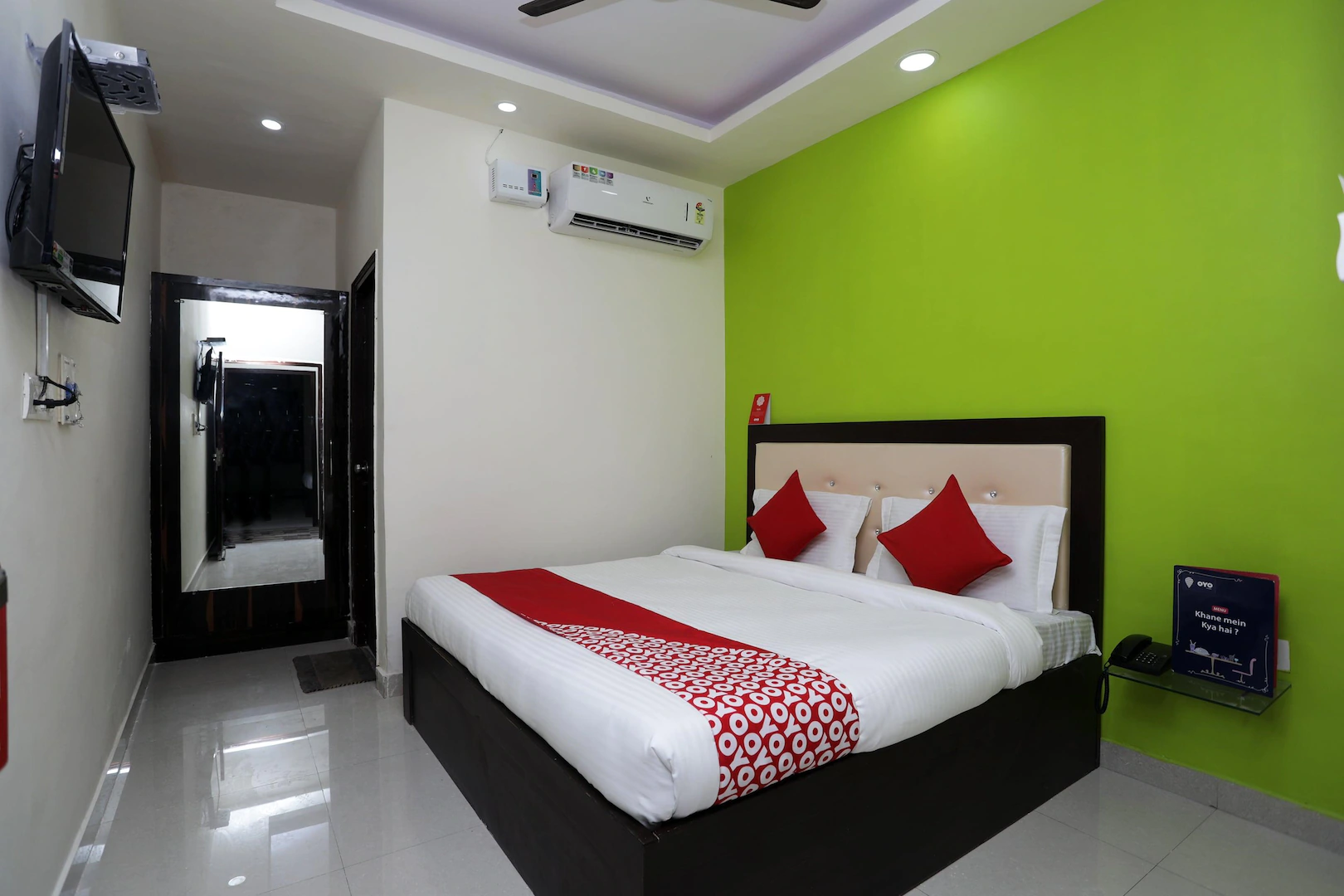 super hotel o raj palace