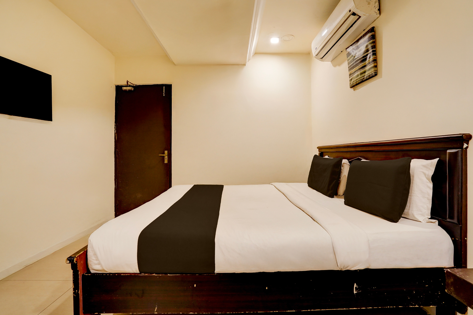 hotel o benz circle vijaywada formerly akshaya pride