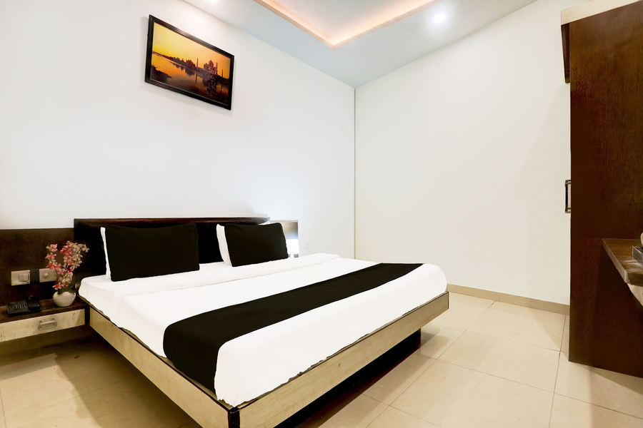 super hotel o taj nagri near taj mahal east gate formerly riviera