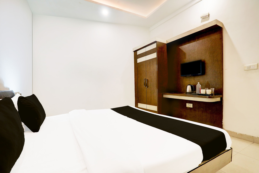 super hotel o taj nagri near taj mahal east gate formerly riviera