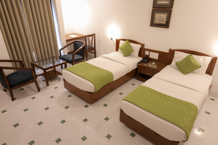 myriad tekarees inn