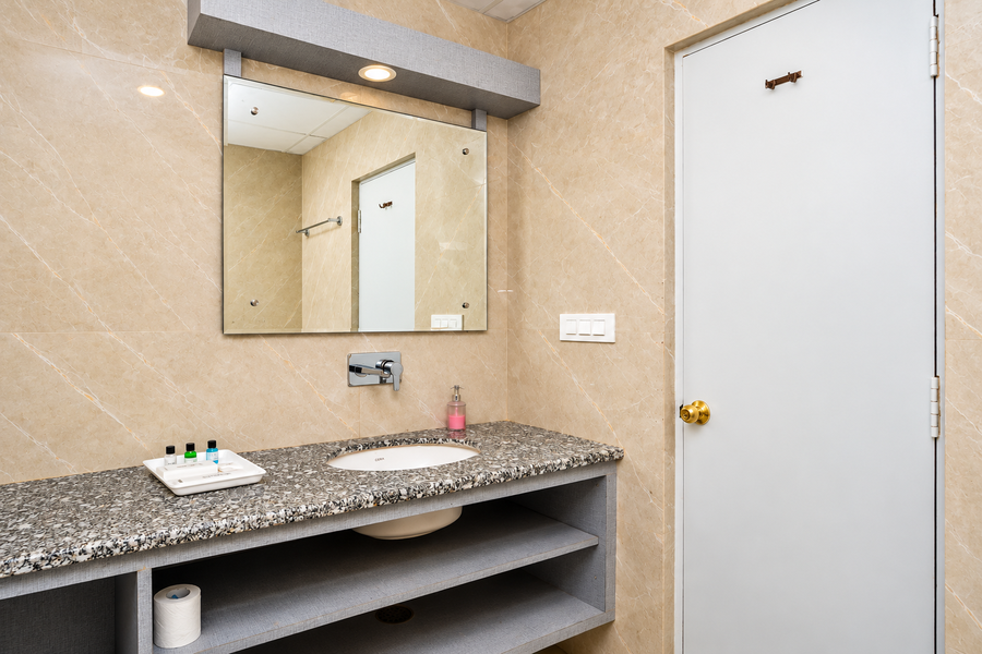 myriad tekarees inn