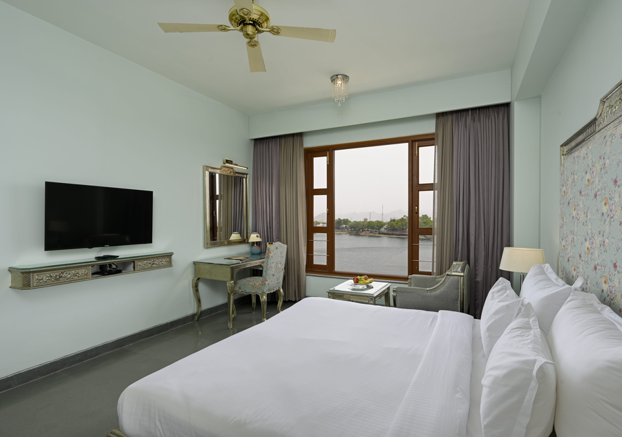 brahma niwas best lake view hotel in udaipur