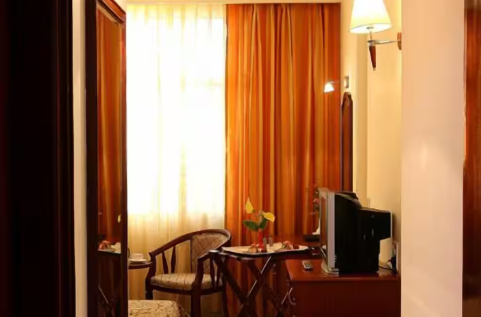 hotel grand president