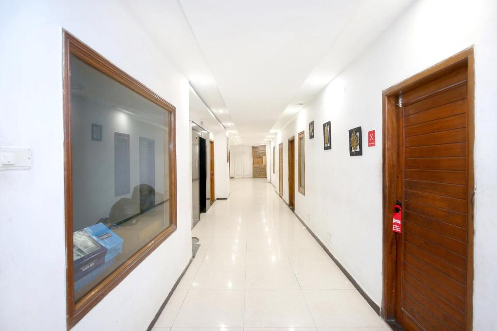 Hotel Queensland,Queen's Road,3 star