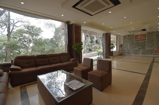 Hotel Royal Castle,Kangra>>Dharamshala,3 star