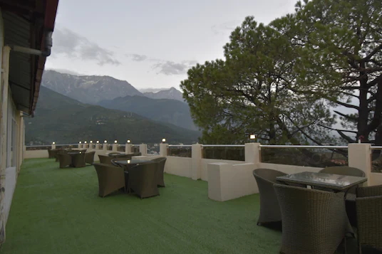 Hotel Royal Castle,Kangra>>Dharamshala,3 star