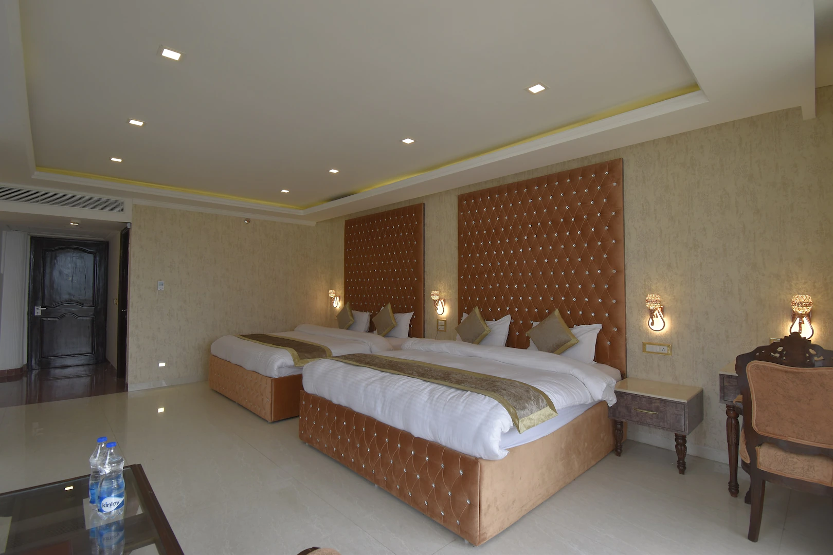 hotel royal castle