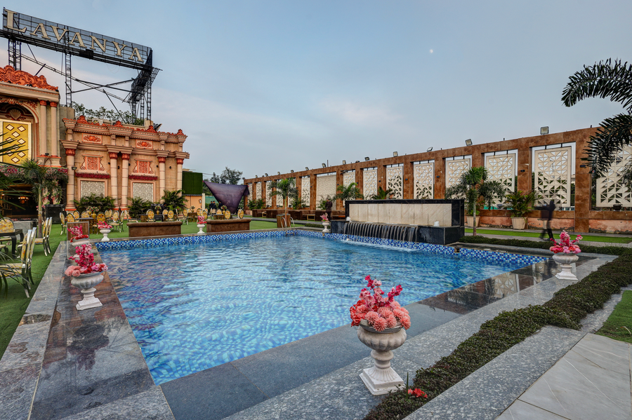 lavanya hotel near alipur delhi