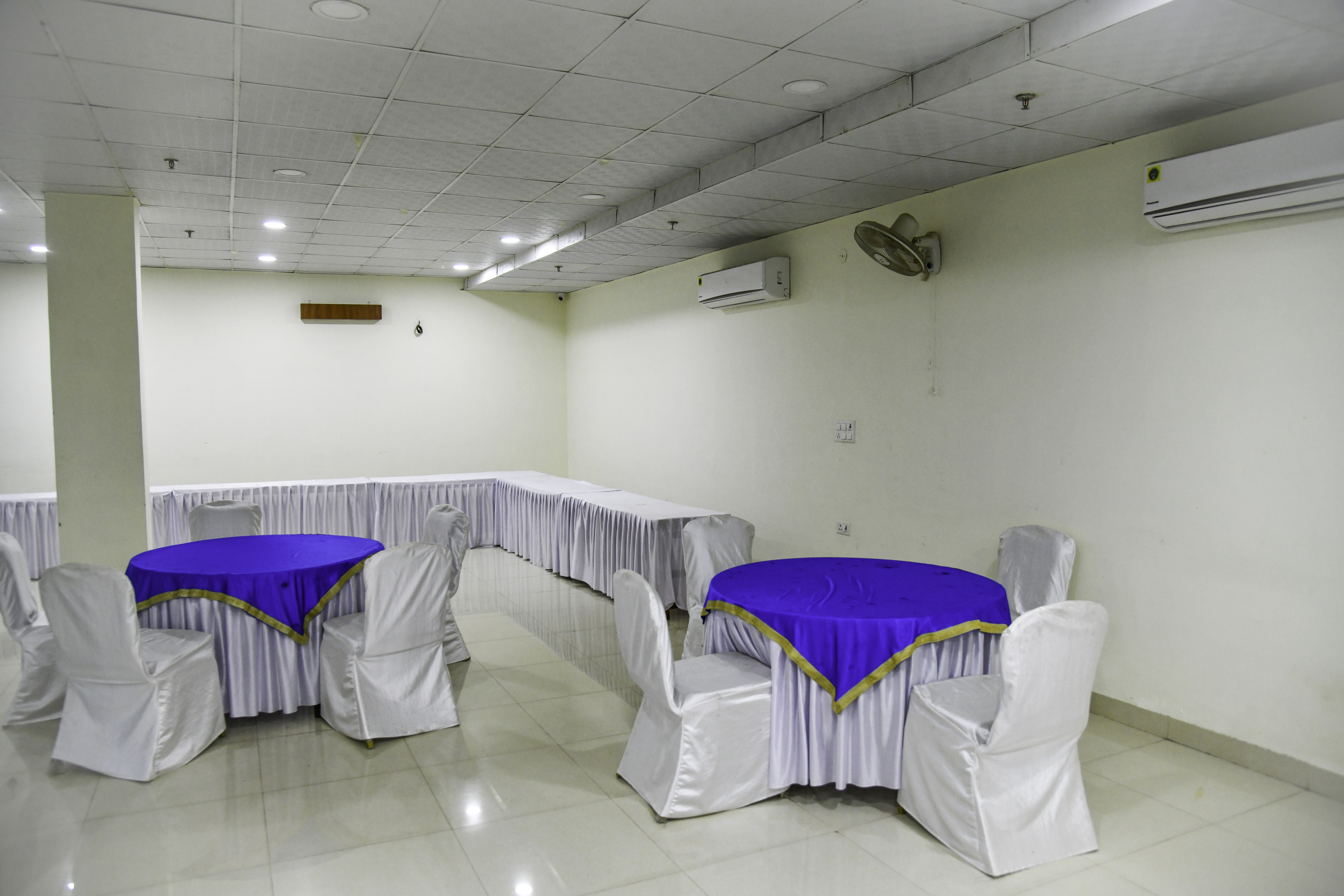 The Knights' Inn,Jagatpura,3 star