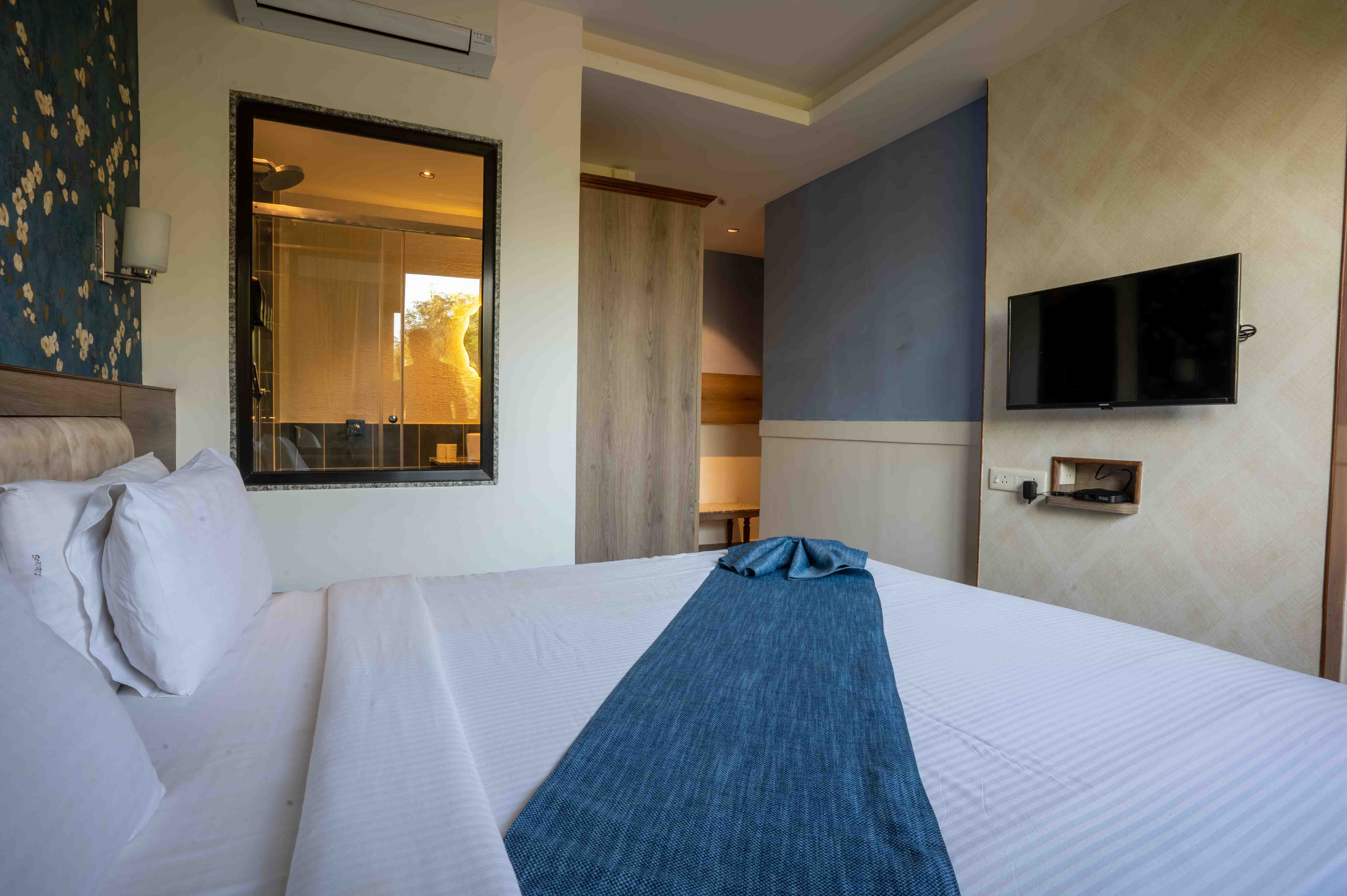 foxoso sonnet anjuna goa