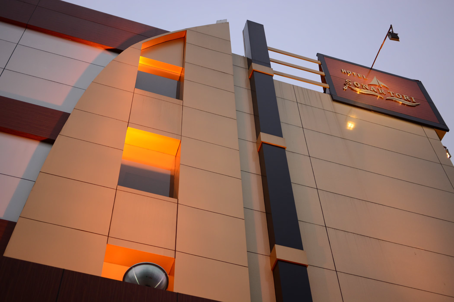 hotel sonar tori