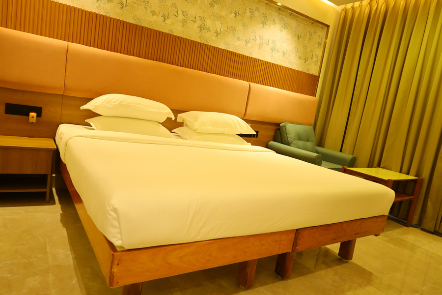 hotel surguru