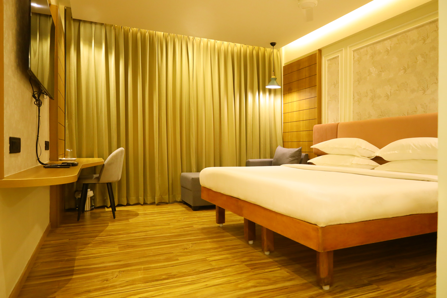 hotel surguru