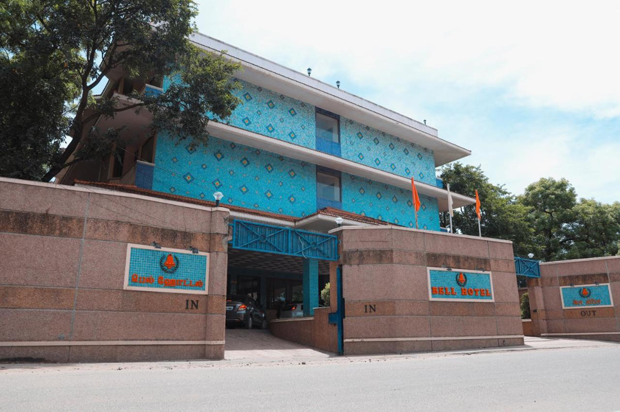bell hotel