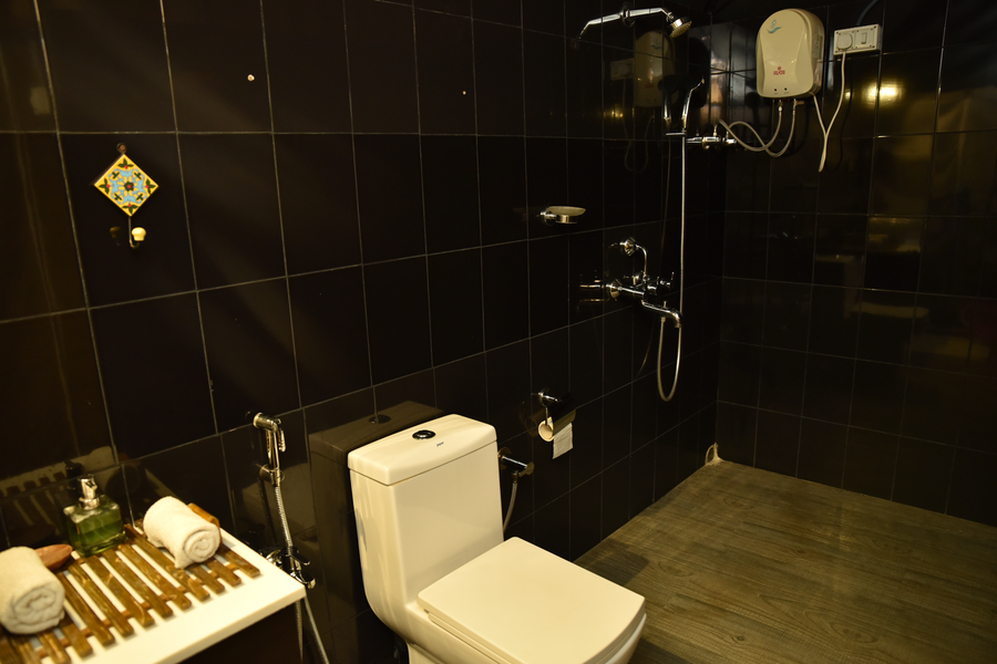 eco adventure resorts khairabera