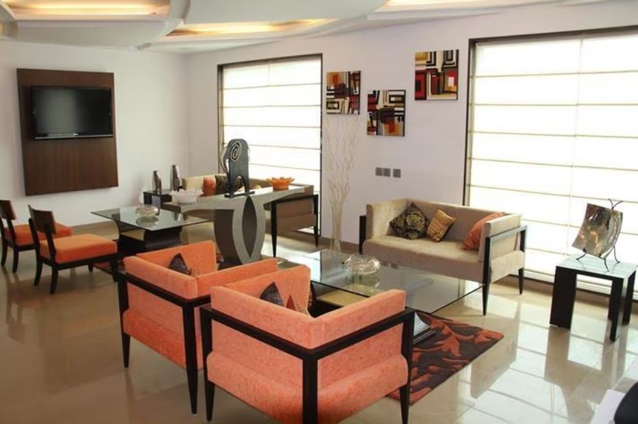 Yuhi Mansions | A Boutique Stay,Sector 45,3 star