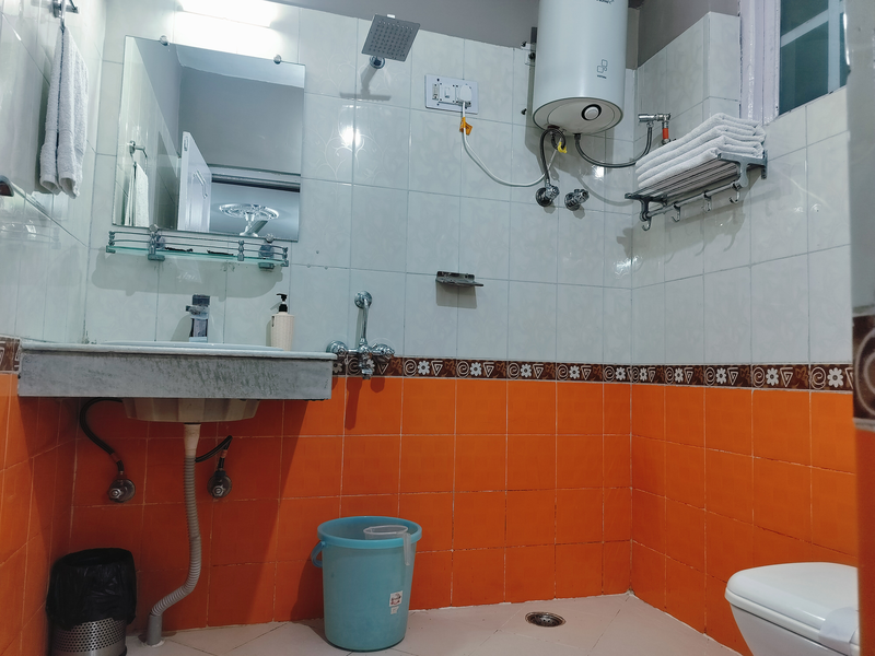Hotel Snow Crest Inn,Mcleod Ganj, Dharamshala,3 star