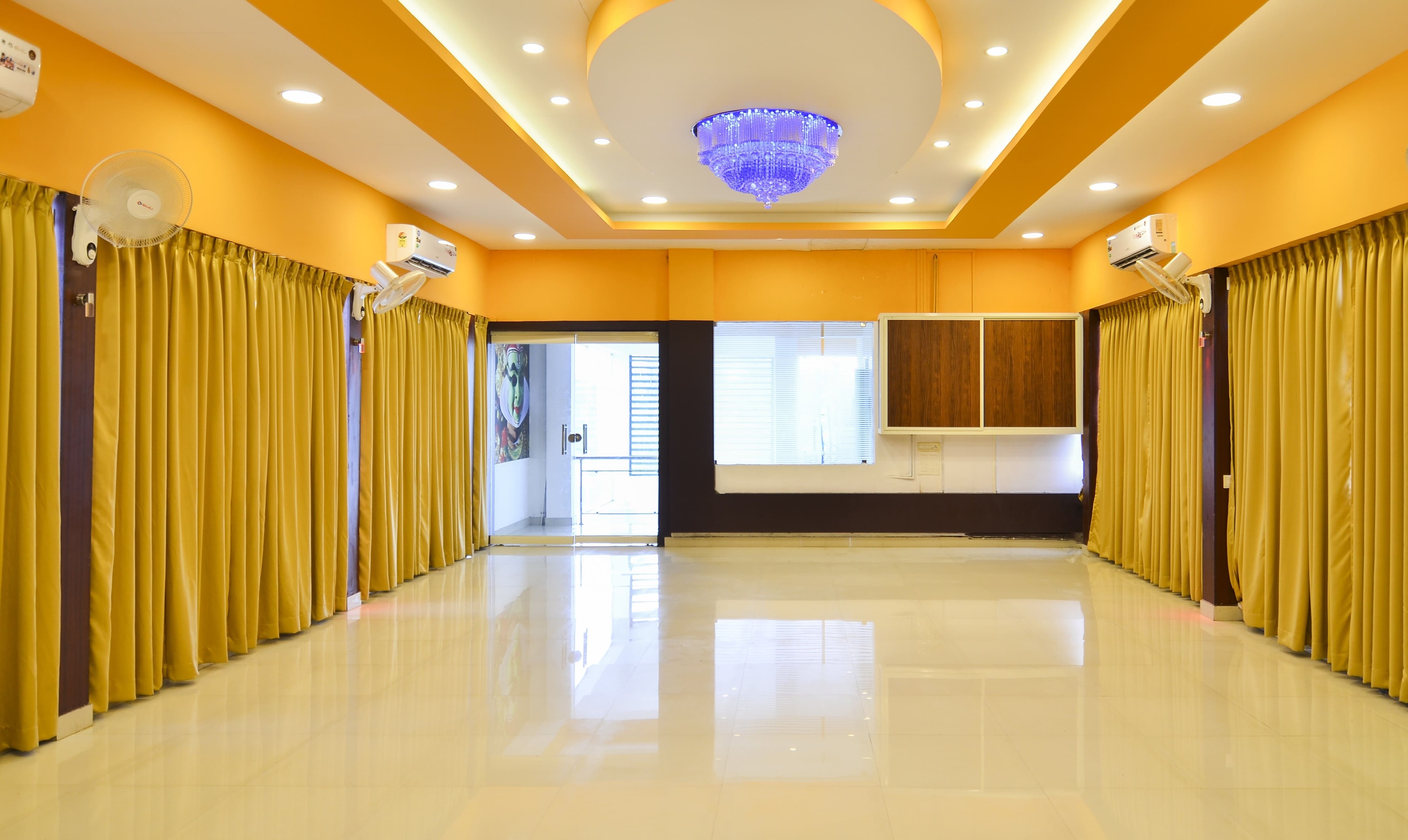 Itsy Hotels Platinum Inn,India>>Thiruvananthapuram,3 star