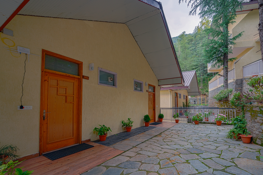 nature villa resort chail