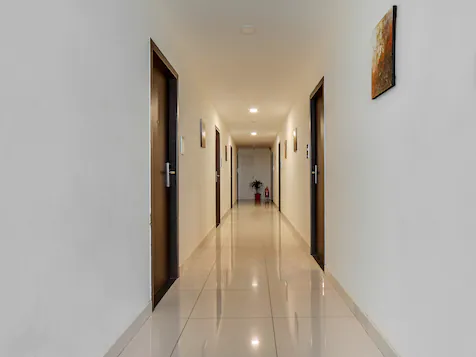 classio inn hotel kempegowda international airport road