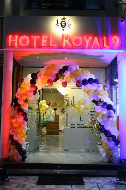 Hotel Royal 9 & Banquet,Meerut,3 star