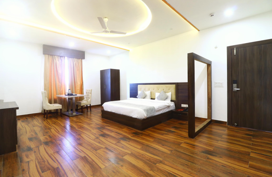 hotel taj venture