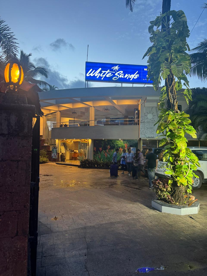 white sands resort and spa