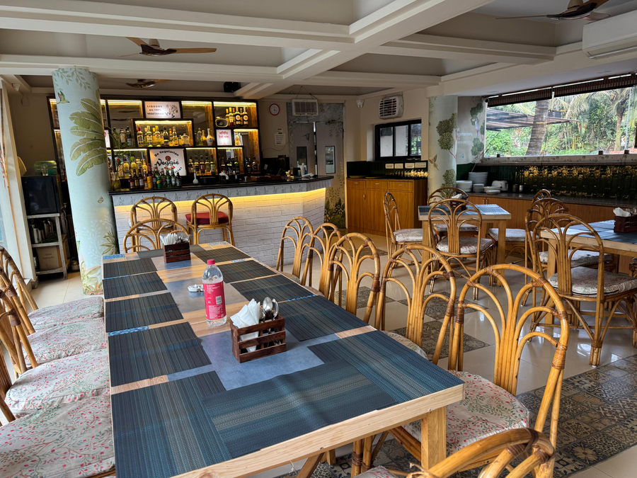 white sands resort and spa