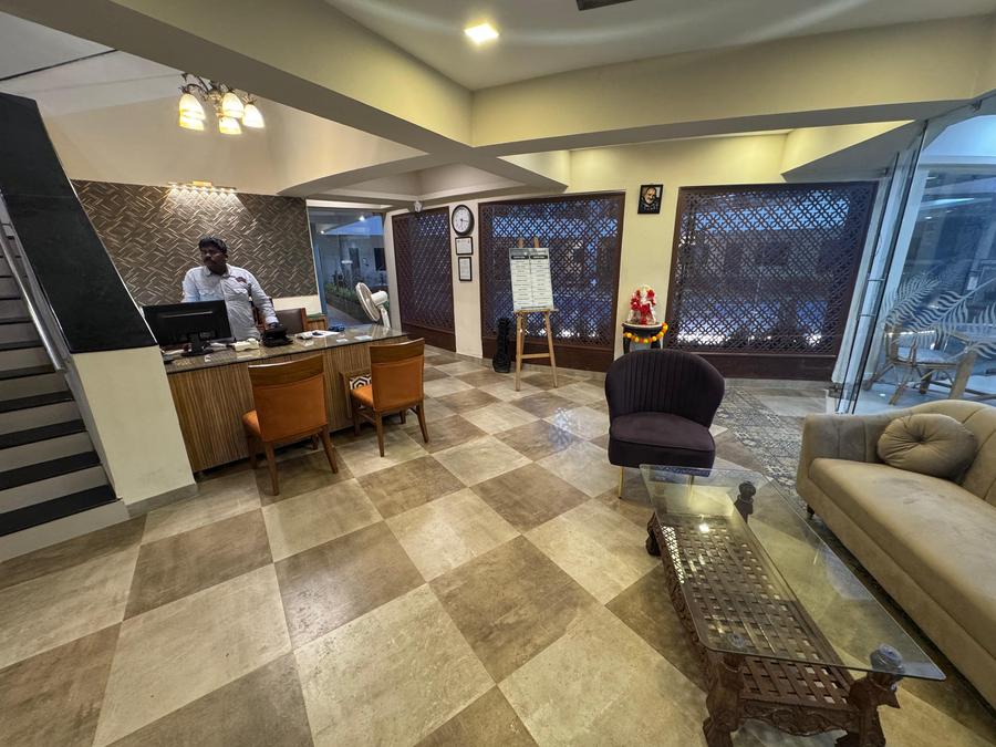 white sands resort and spa