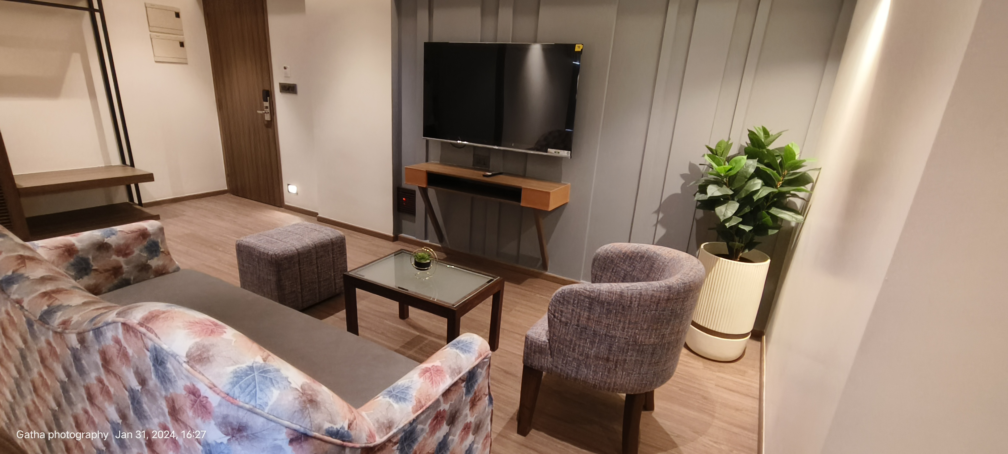 hotel le grande mumbai international airport