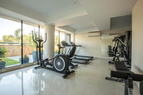 prominent corporate residency