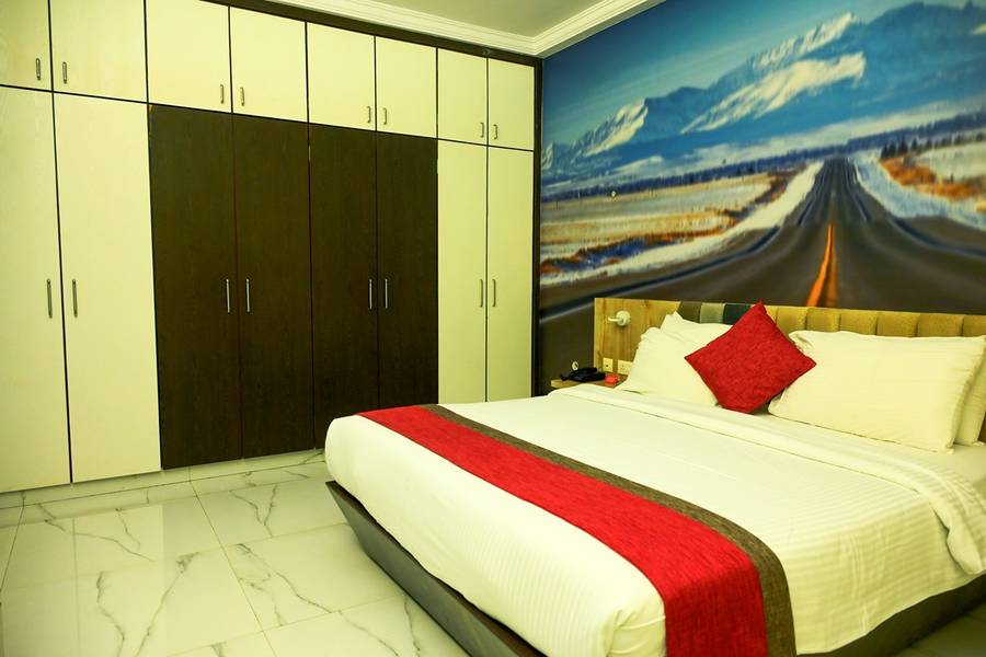 The Butterfly Luxury Serviced Apartments Ramachandra Vijayawada,India>>Vijayawada,2 star