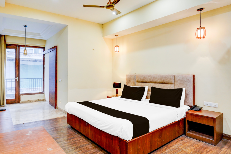 Super Townhouse Sector 47 Near Medanta,,3 star