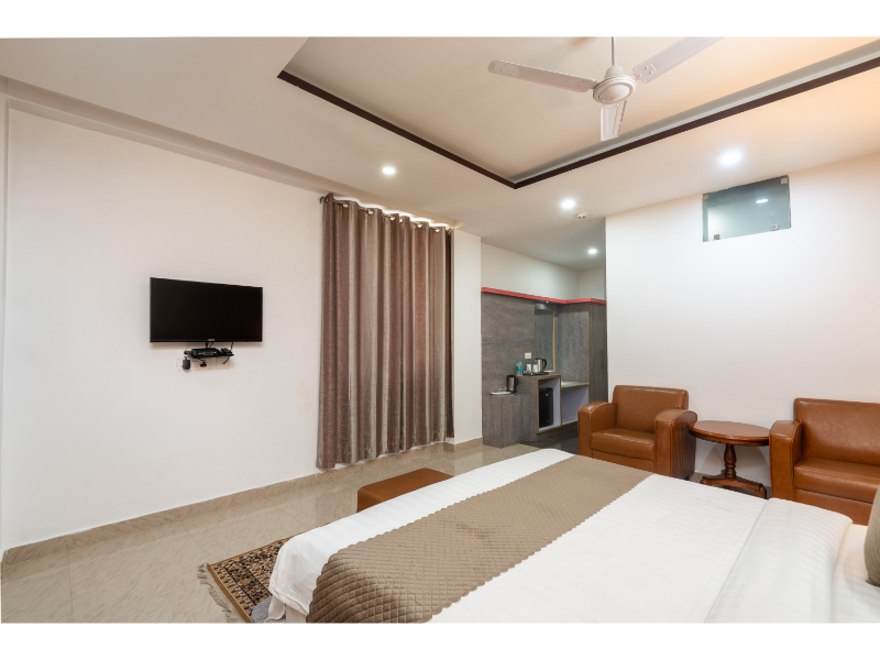 dls hotel shiva sanctuary and spa