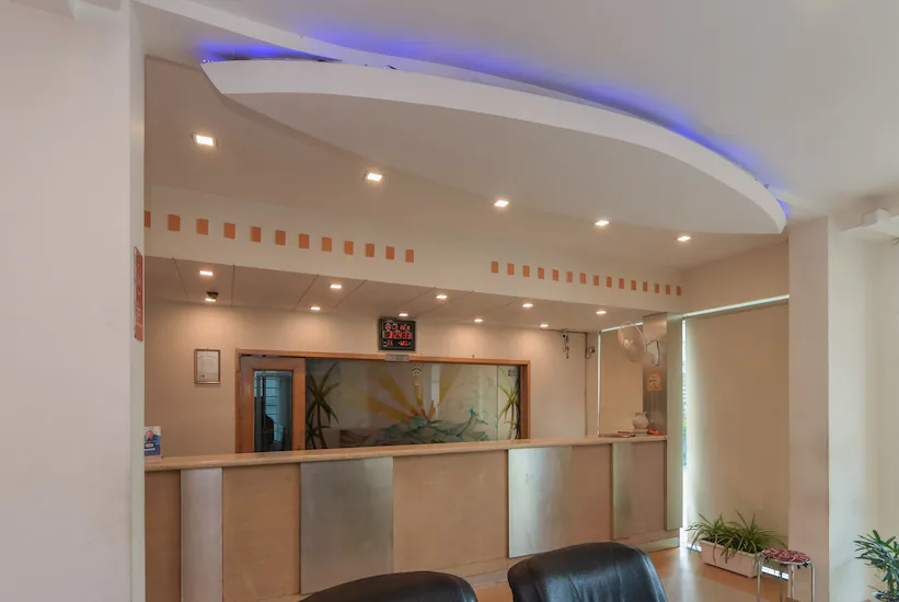 hotel varanasi palace