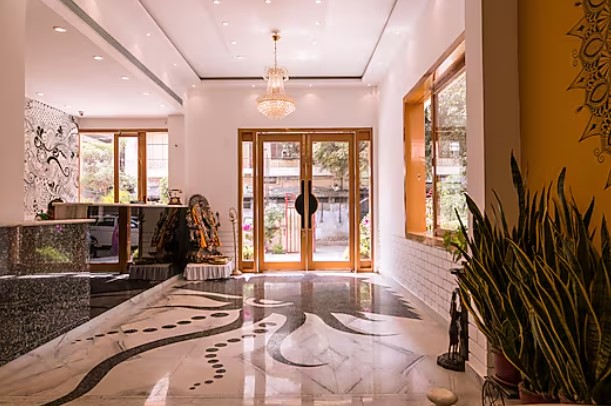 Hotel Buddha,Lahurabir,3 star