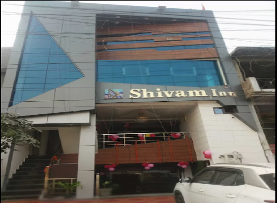 Hotel Shivam Inn,Lohamandi,3 star