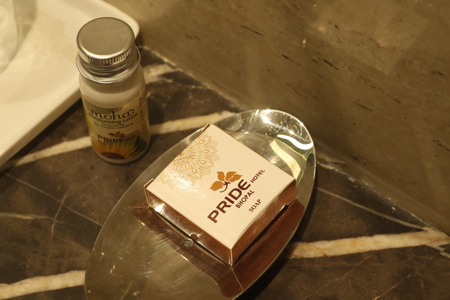 pride hotel bhopal