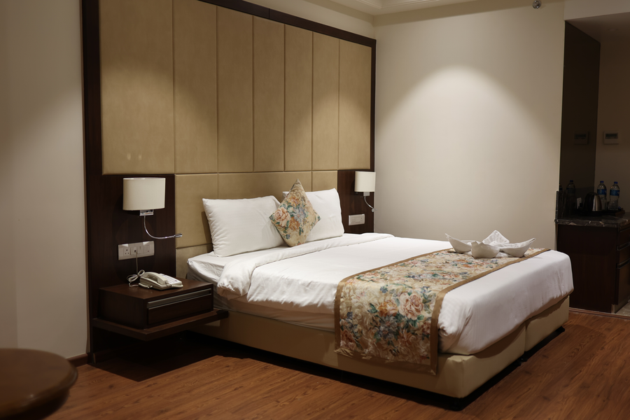 pride hotel bhopal