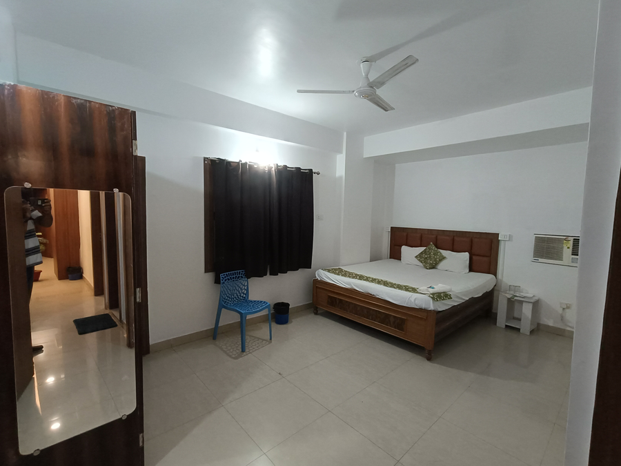 stay villa royal