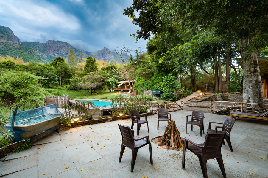 jungle hut resorts