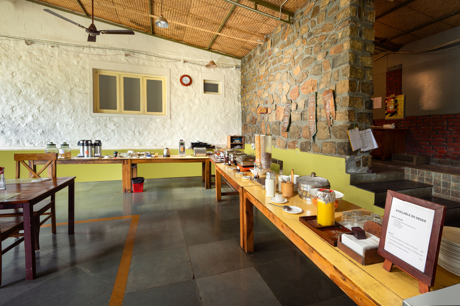 jungle hut resorts
